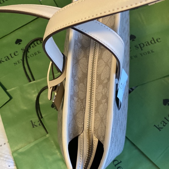 Kate Spade ♠️ Handbag 👜 - Picture 4 of 4